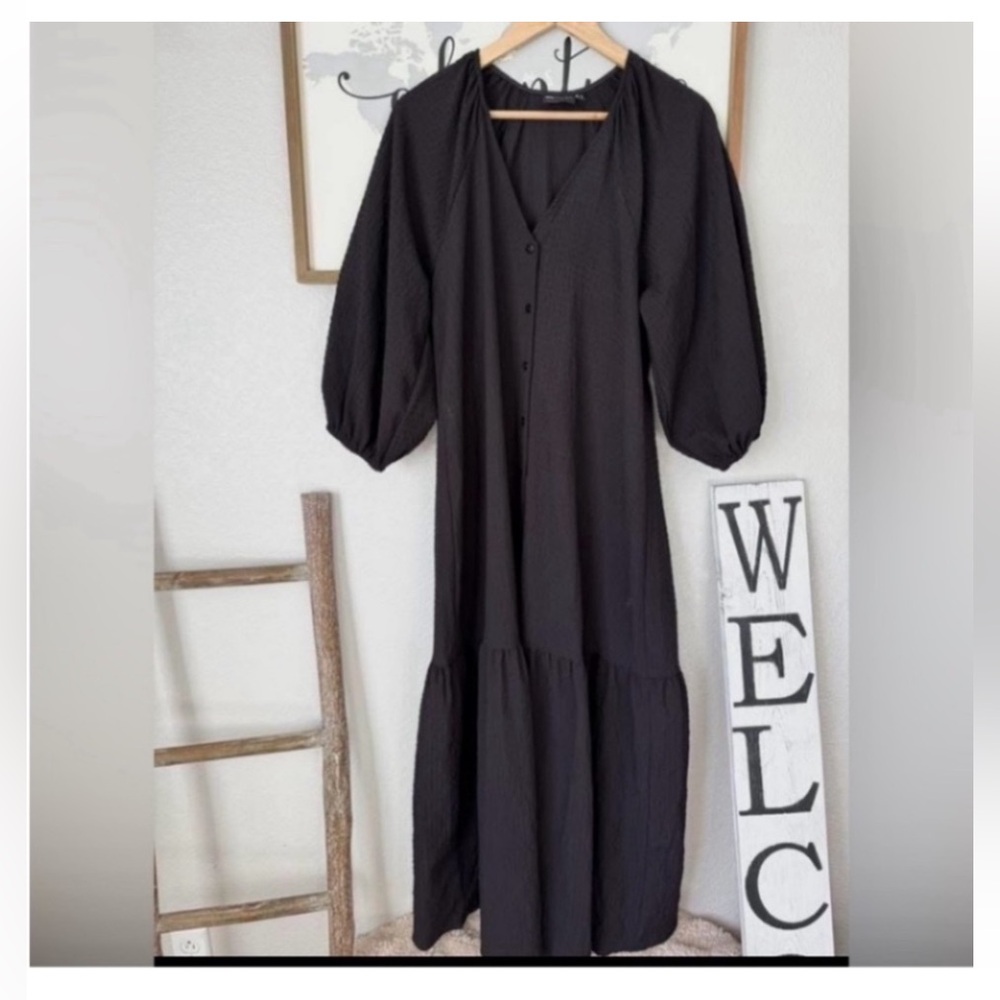 Asos textured baloon sleeve maxi dress relaxed fit black 6 - Picture 2 of 2